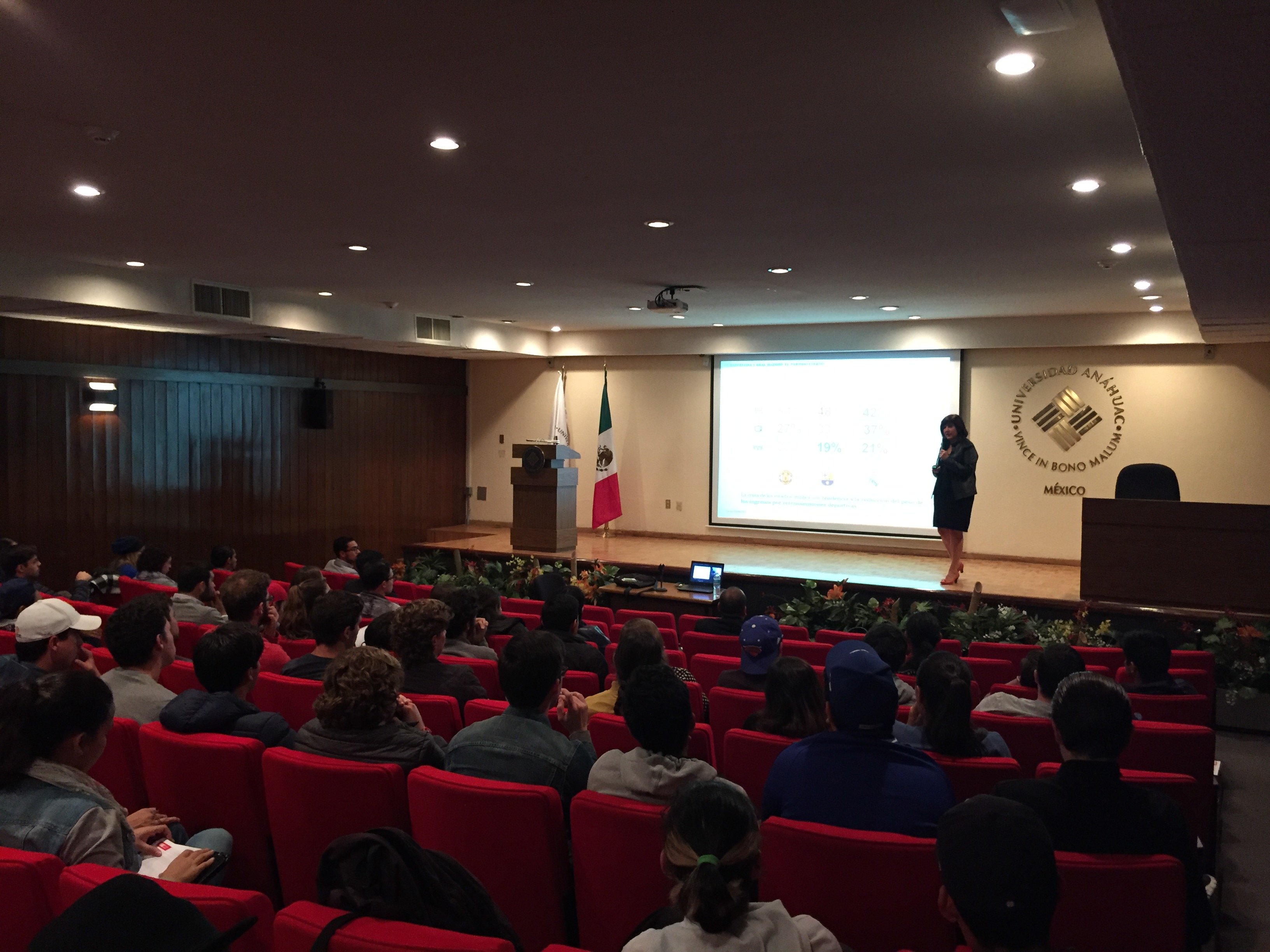 La escuela de negocios española EAE visita México afianzando su compromiso con el país
