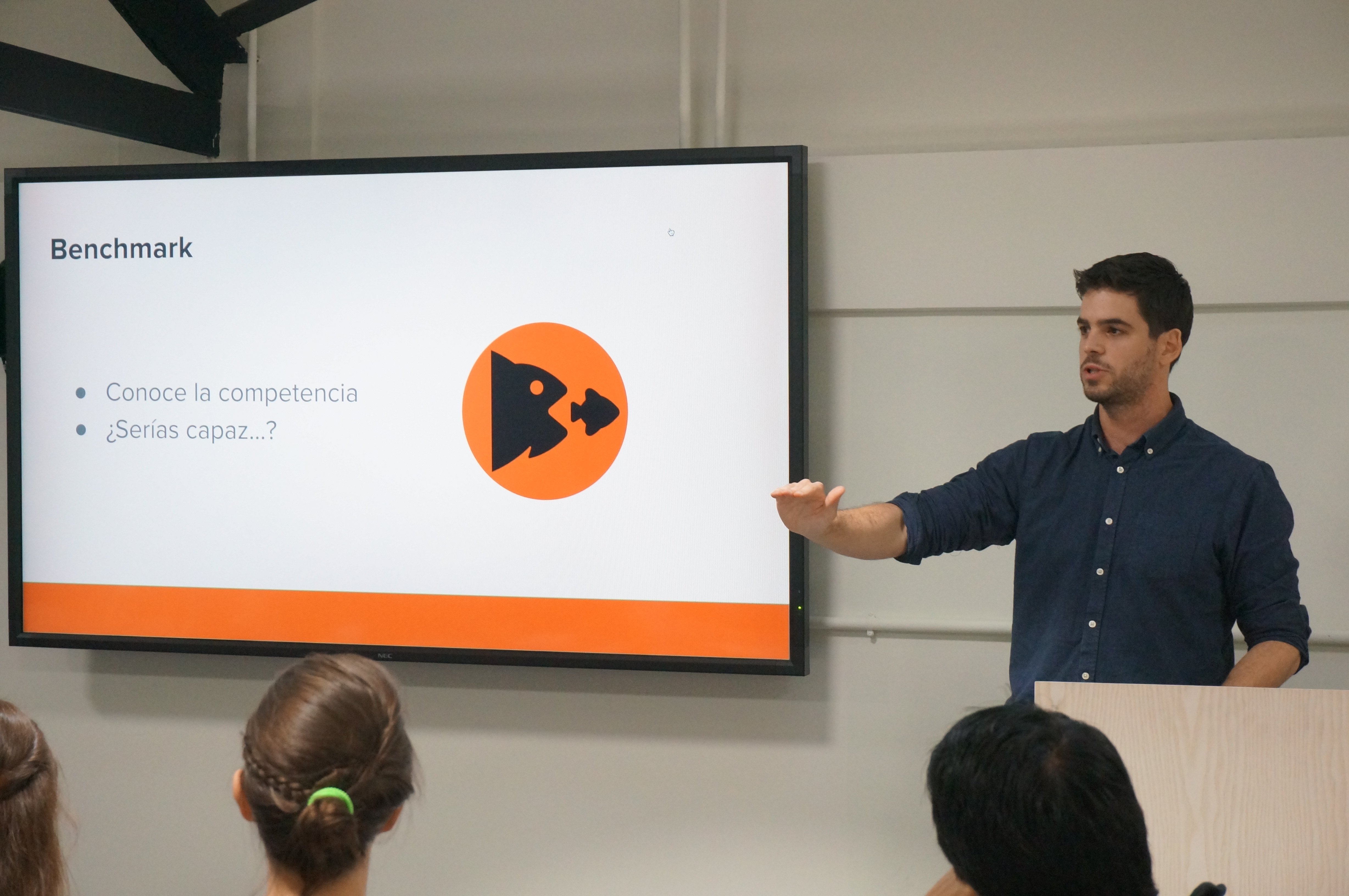 Karel Escobar, a tutor for students working on their Master's Thesis and CEO at Tetuan Valley,