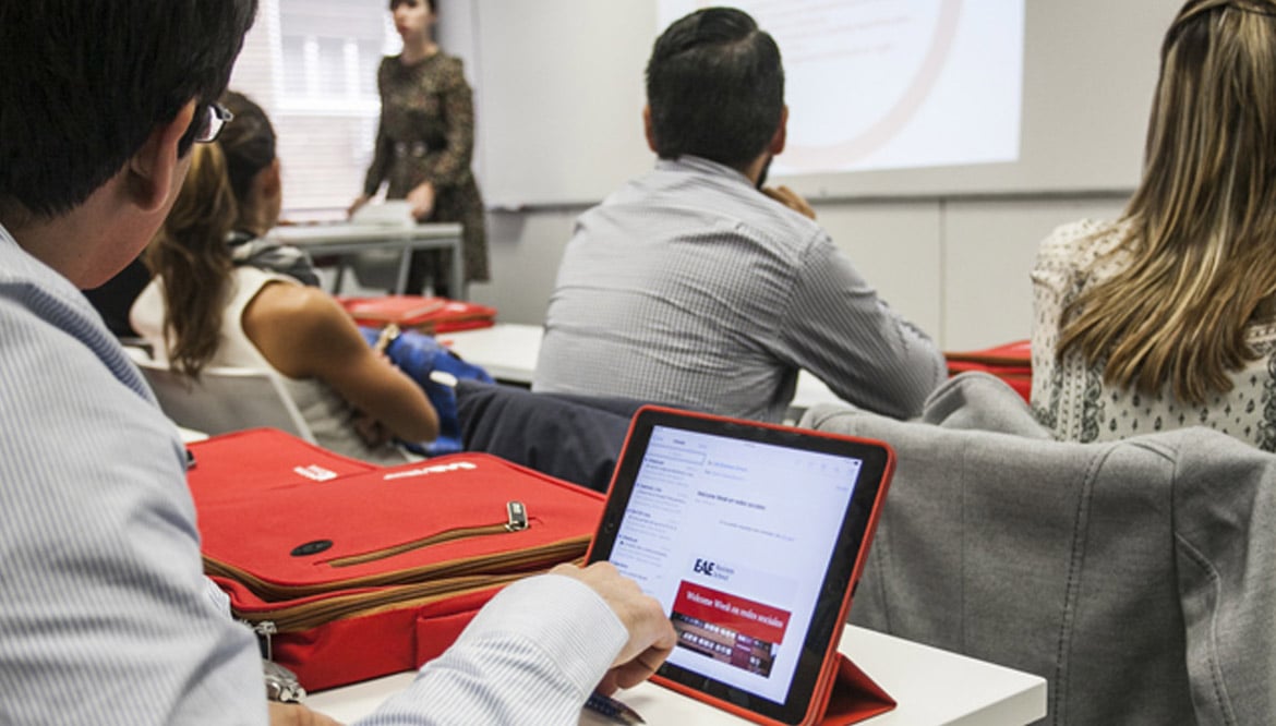 Claves para negociar tu sueldo con éxito