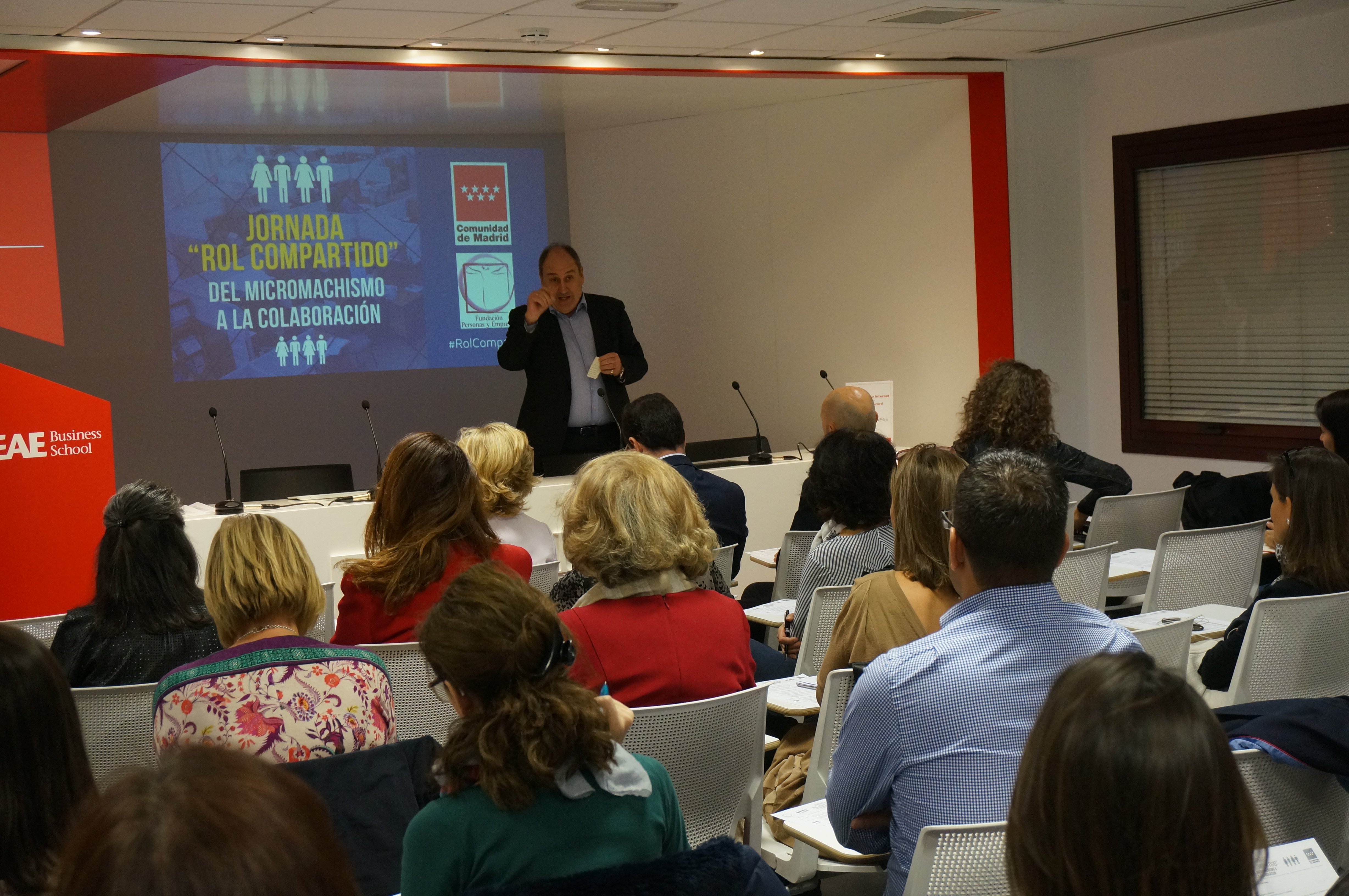 Conferencia "Rol compartido, del micromachismo a la colaboración"