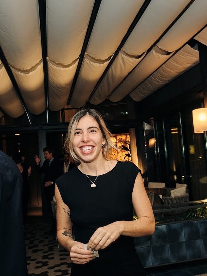 imgi_5_Ines COnvencion 2 (1)