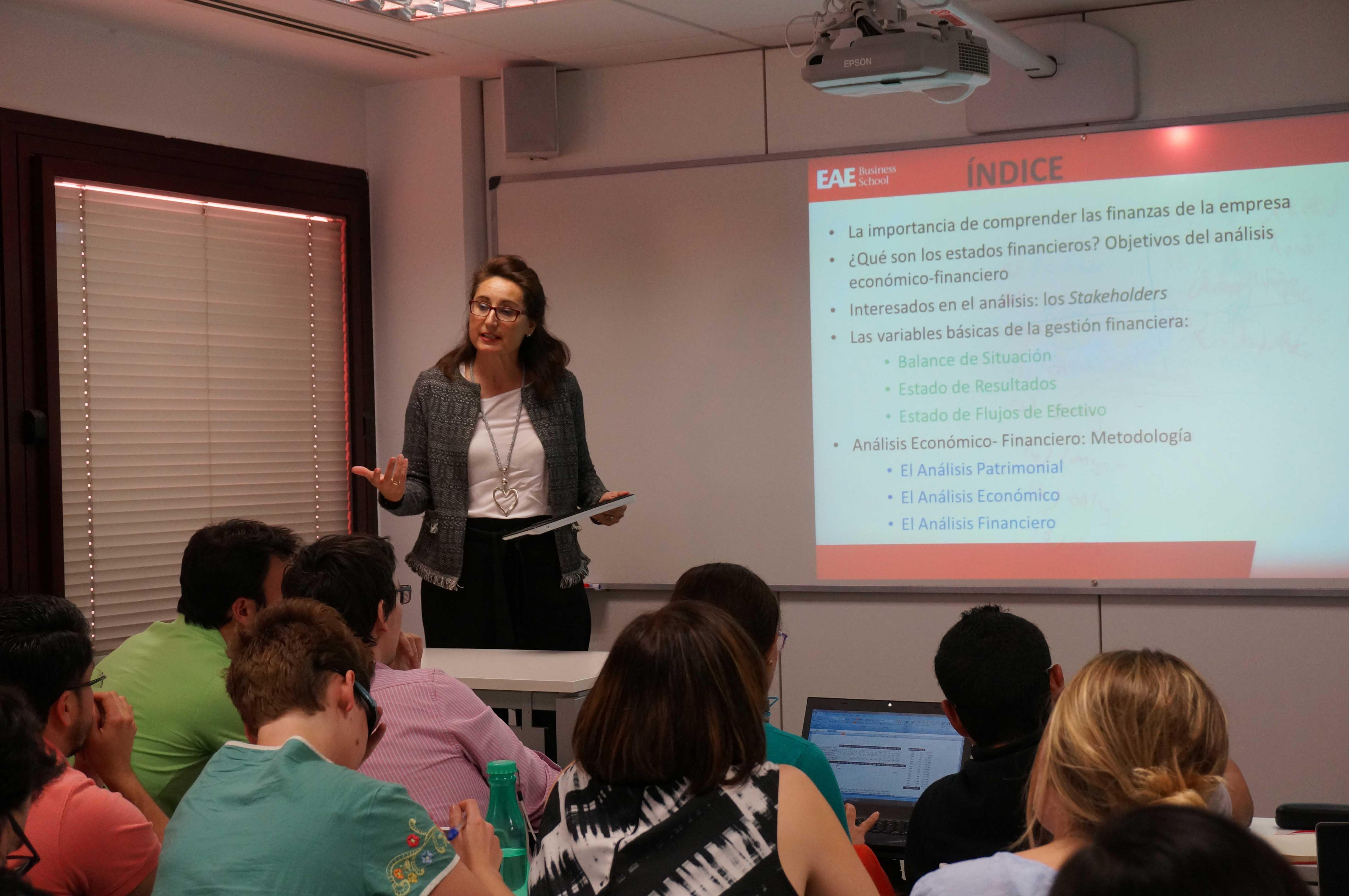 "El problema básico de la gestión financiera es buscar un razonable equilibrio entre rentabilidad y riesgo"