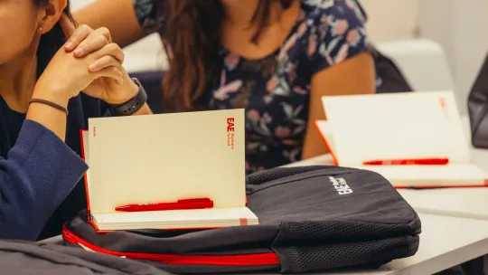 Open EAE Business School notebook