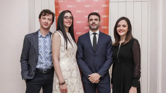 EAE Business School reconoce a los alumnos con mejor expediente académico en su Dean's List 17