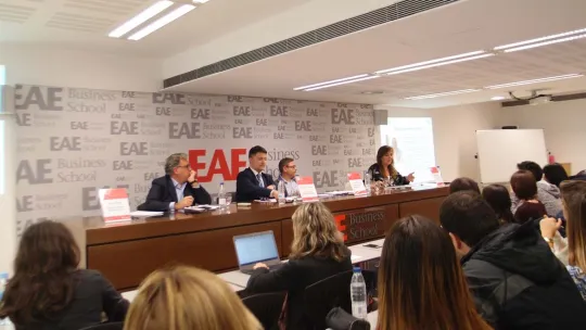 Expertos headhunters en EAE Business School