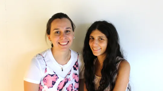 Marta Galán, HR y Recruitment, y Alejandra Nebreda, Talen Acquisition Manager en Glovo, empresa participante en el Foro Online de Empleo 2017 de EAE Business School