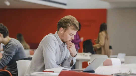 El-Executive-MBA-de-EAE-Business-School-el-cuarto-mejor-en-España