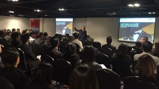 Circuito de conferencias magistrales de EAE en Colombia