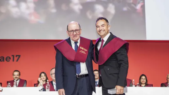 "Es una ilusión enorme recibir un reconocimiento, sobre todo si viene de parte de los alumnos"