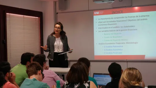 "El problema básico de la gestión financiera es buscar un razonable equilibrio entre rentabilidad y riesgo"