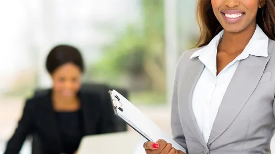 La preparación para la certificación Profesional SCPRO, una de las características destacadas del Máster en Supply Chain de EAE Business School