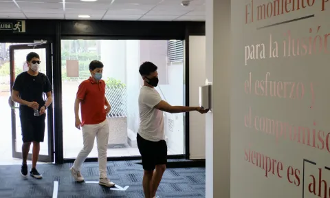 EAE students on campus