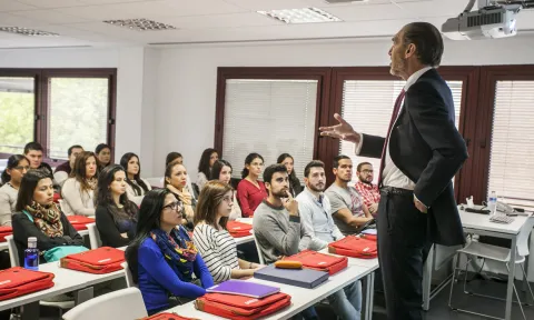 EAE Business School
