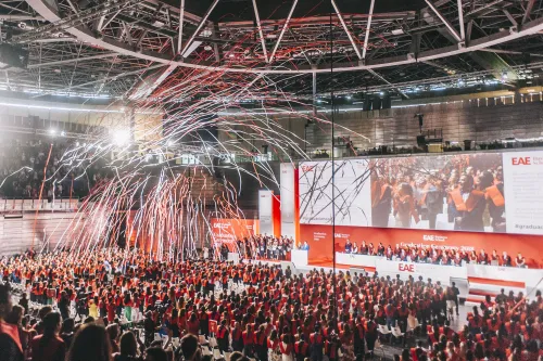 Momentos inolvidables en las ceremonias de Graduación EAE 2018 en Madrid y Barcelona Momentos inolvidables en las ceremonias de Graduación EAE 2018 en Madrid y Barcelona
