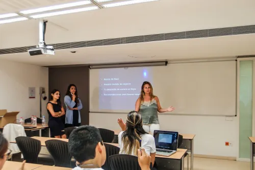 "Un 60% de las personas que hacen prácticas en Hays suelen trabajar como consultores en nuestra empresa"