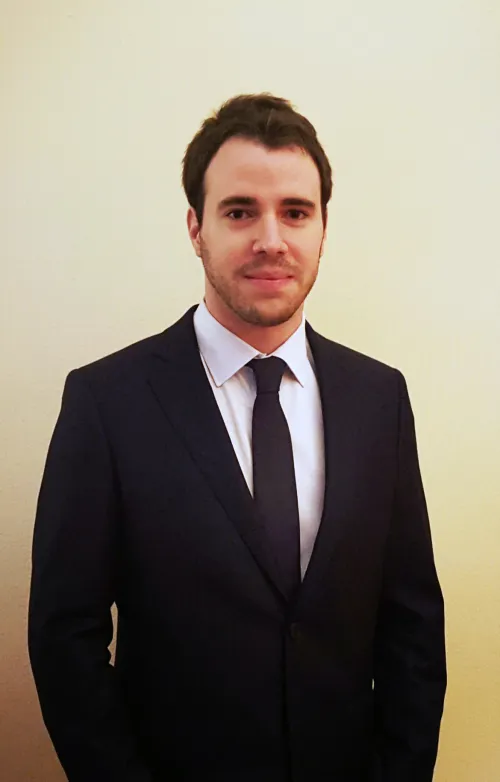 Javier Zamora Almendros