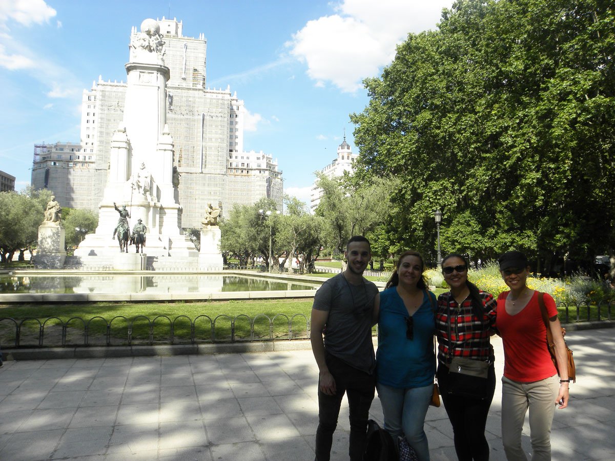 Muchas historias por descubrir en la visita guiada por la Gran Vía madrileña