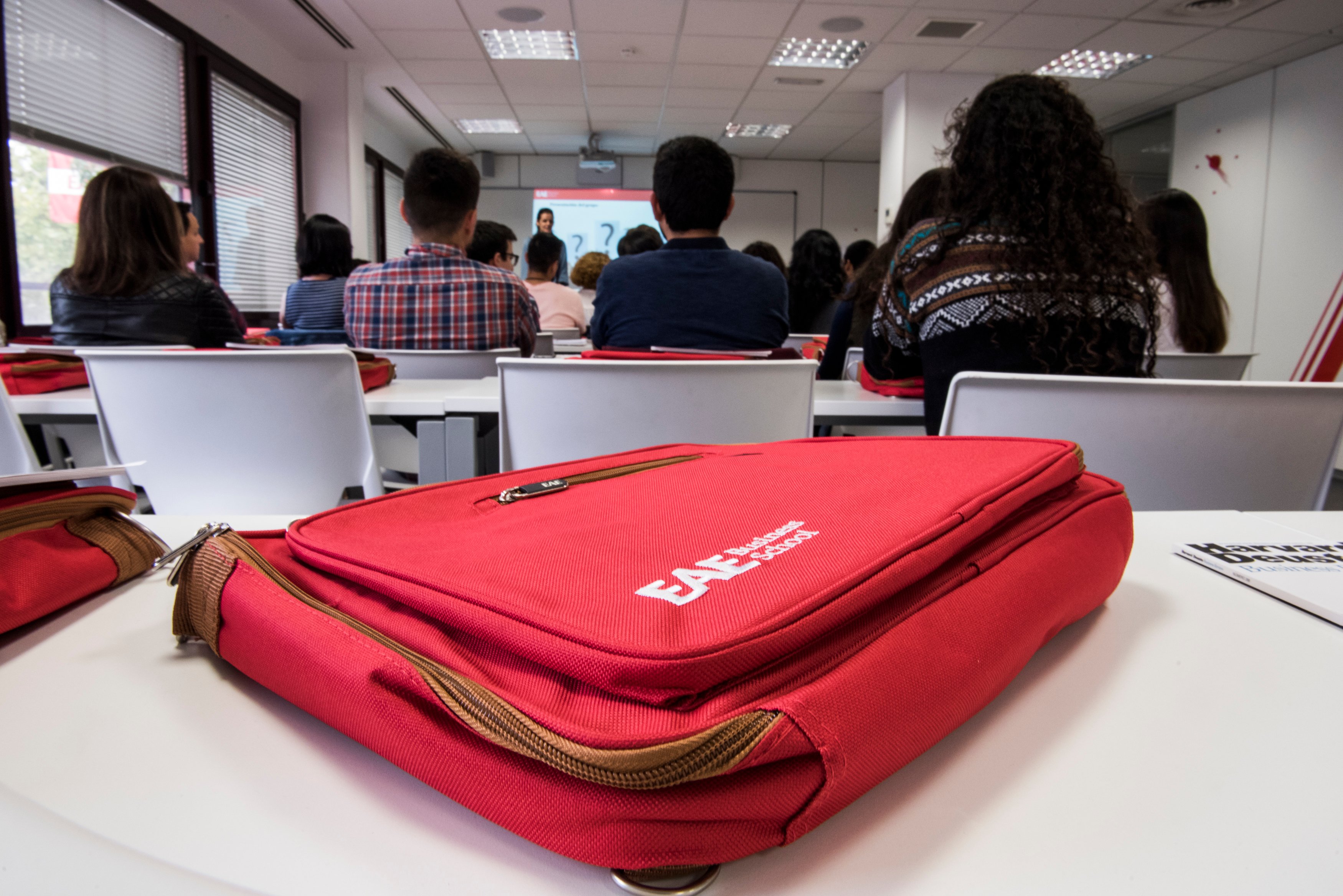 EAE Business School publica la Memoria Anual 2017